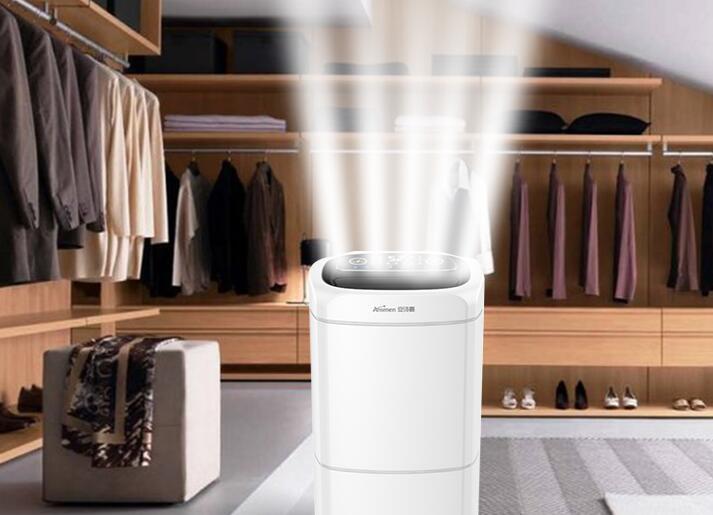 半導(dǎo)體除濕機(jī)與壓縮機(jī)除濕機(jī)對(duì)比